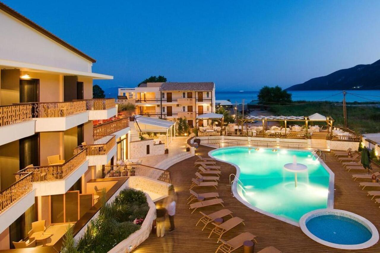 Enodia Hotel Vassiliki Esterno foto